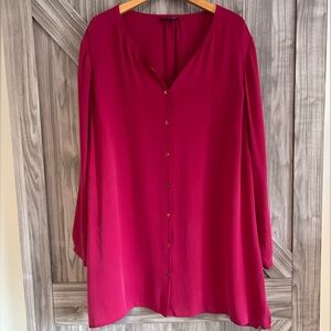 Eileen Fisher 100% Chiffon Silk Magenta Tunic with side slits